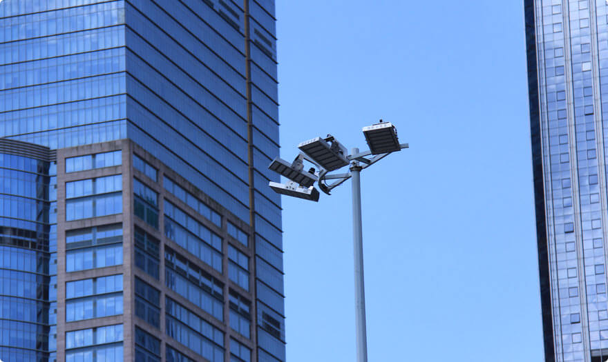 BBE LED high mast light HM6 were installed for crossing road lighting at Caitian Road, Shenzhen City.