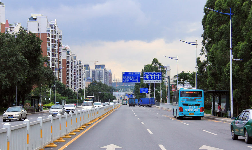 BBE LS5 in Huangguan South Road, Shenzhen, China