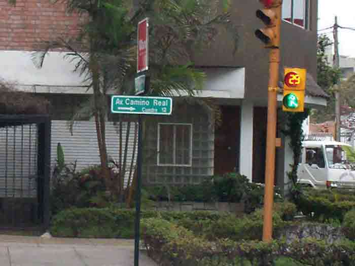 LED Traffic Light in Peru