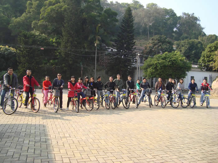 "Low Carbon" Bicycle Greenway Travel in Zengcheng, Guangzhou