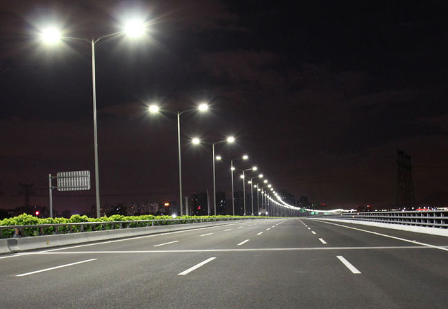 ADA plans to replace traditional streetlights with LED street lights 