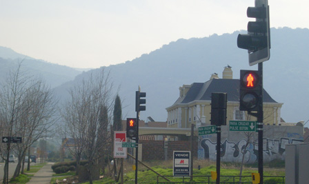 LED Traffic Light Project in Chile