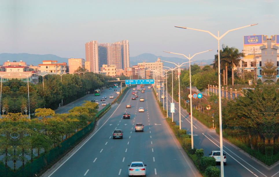 BBE LED street light saves huge energy for Shenzhen city