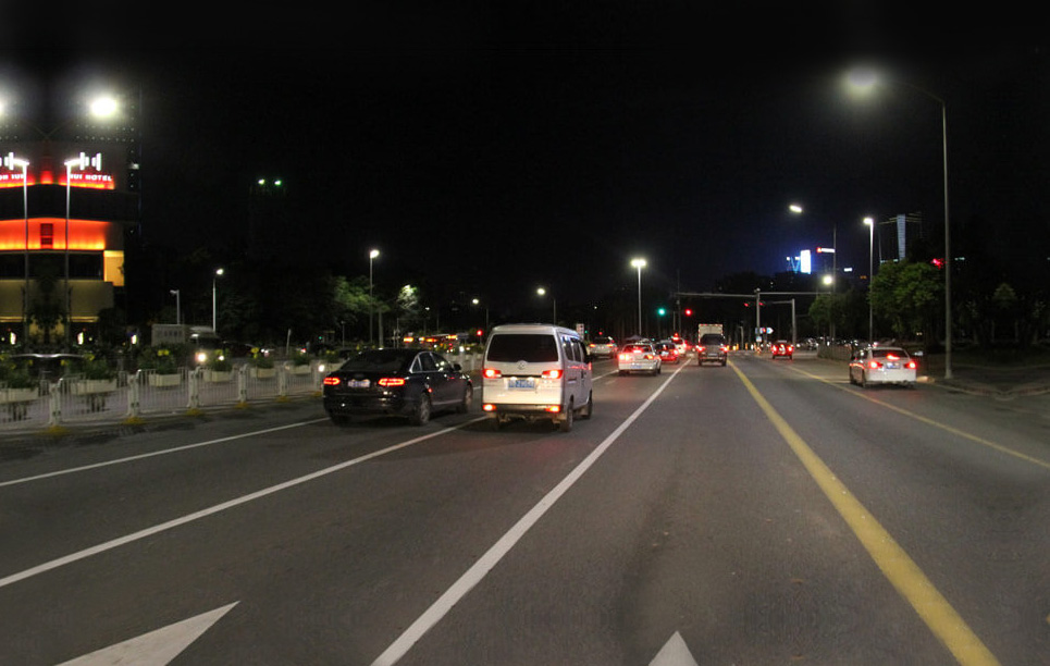 BBE LS6, installed in Huafu Road, Shenzhen, China