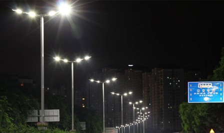 BBE LED street light in Fuqiang road, Shenzhen, China
