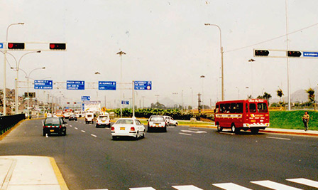 BBE LED Traffic Light in Lima Peru