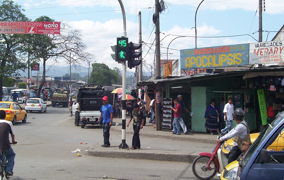 LED Traffic Light in Colombia-1